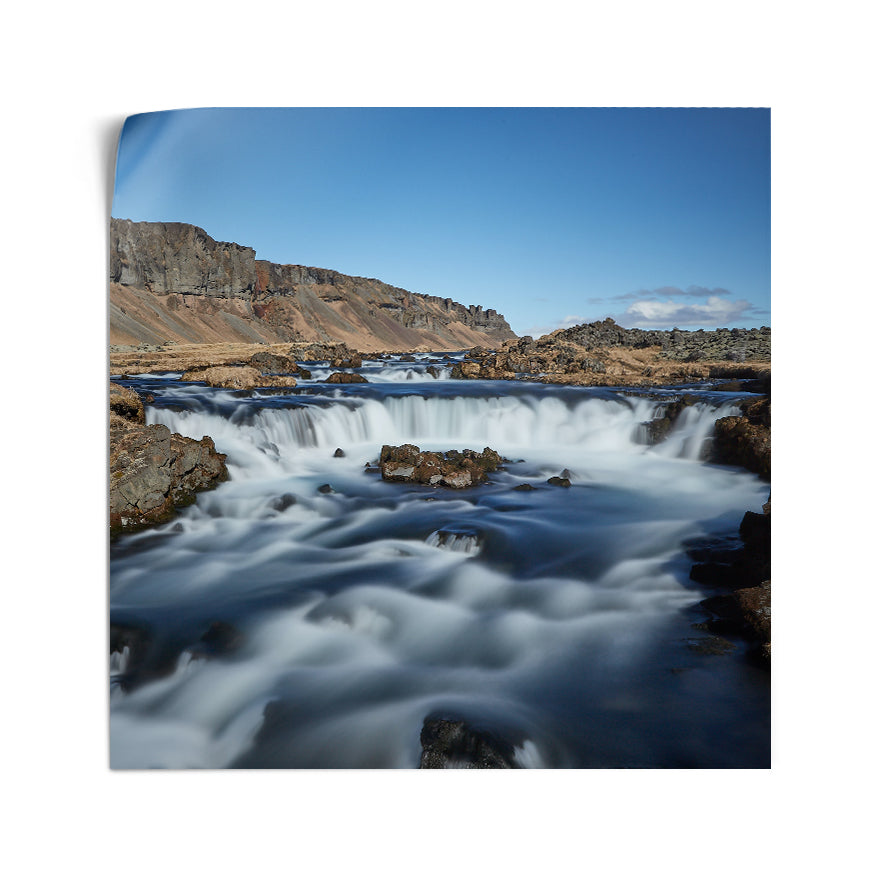 Cascada en la Montaña